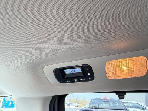 Used 2016 Honda Odyssey EX-L image 12