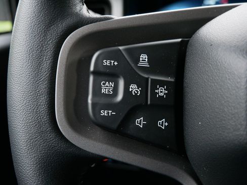 Used 2026 Ford Bronco Badlands AWD/4WD image 28