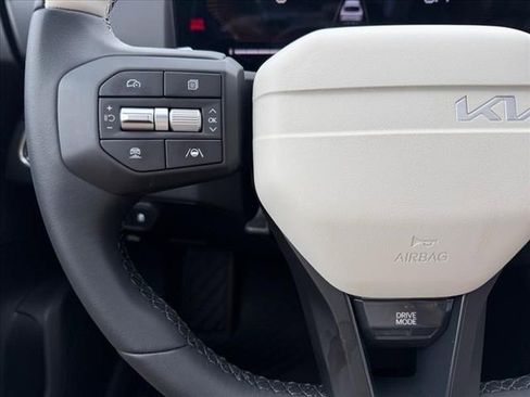 New 2026 Kia K4 GT-Line image 23