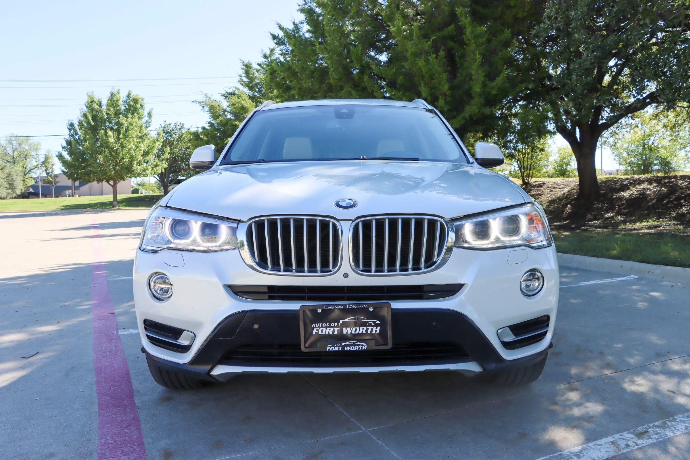 Used 2017 BMW X3 xDrive28i AWD/4WD image 2