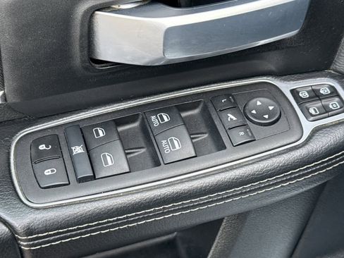 Used 2024 RAM 2500 Big Horn image 13