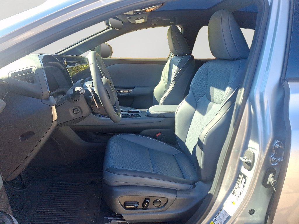 Used 2026 Lexus RZ 450e AWD w/ Technology Package image 14