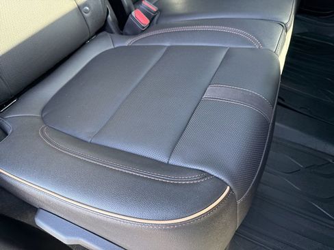 Certified 2023 Chevrolet Blazer Premier w/ Driver Confidence II Package image 32