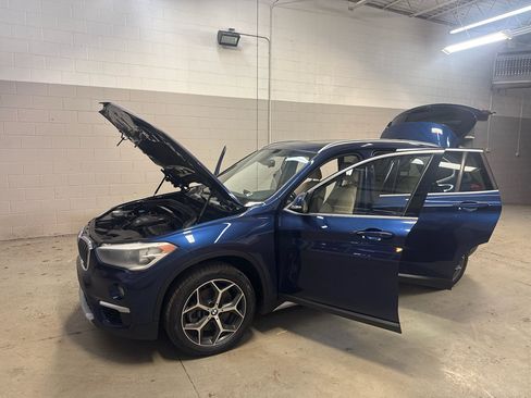 Used 2018 BMW X1 xDrive28i w/ Convenience Package image 9