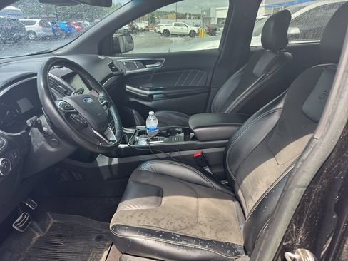 Used 2019 Ford Edge ST w/ Equipment Group 401A AWD/4WD image 6