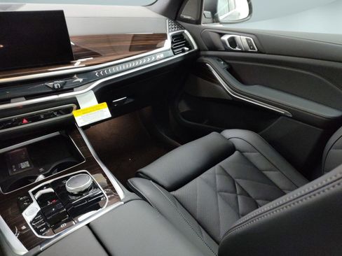 New 2026 BMW X5 xDrive40i w/ Premium Package image 26