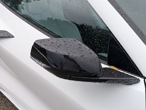Used 2026 Chevrolet Corvette Stingray Coupe RWD image 12