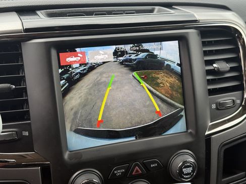 Used 2018 RAM 2500 Laramie w/ Sport Appearance Group AWD/4WD image 21