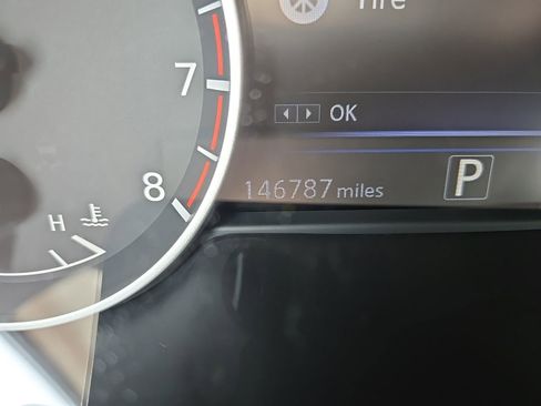 Used 2018 Nissan Maxima 3.5 SL image 10