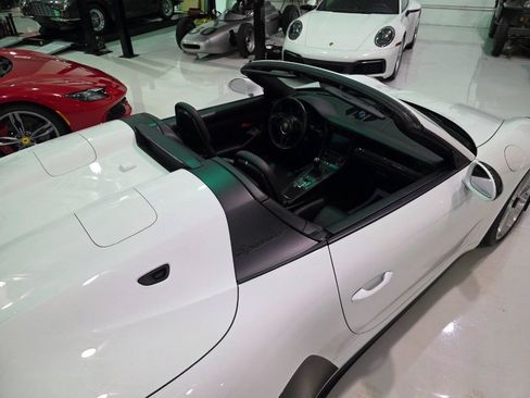 Used 2019 Porsche 911 Speedster RWD image 65