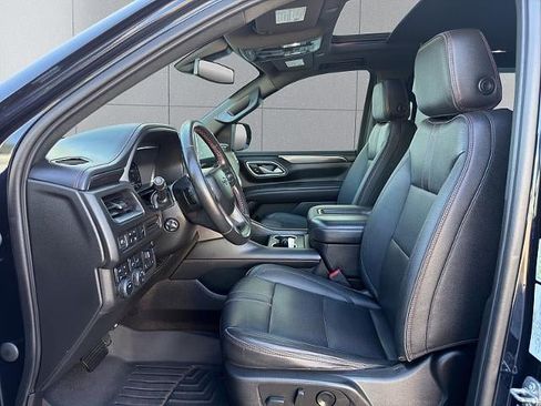 Used 2022 Chevrolet Suburban RST w/ Sport Performance Package AWD/4WD image 26