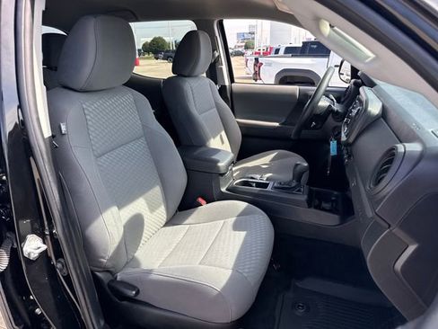 Used 2023 Toyota Tacoma SR AWD/4WD image 11