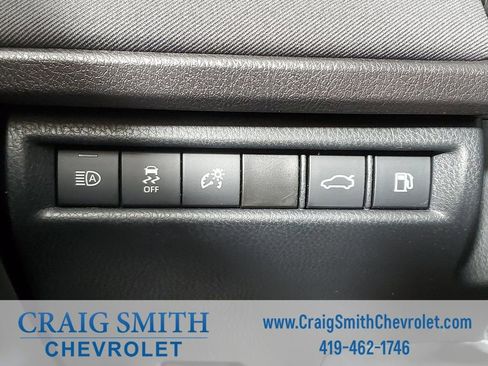 Used 2025 Toyota Camry LE image 18