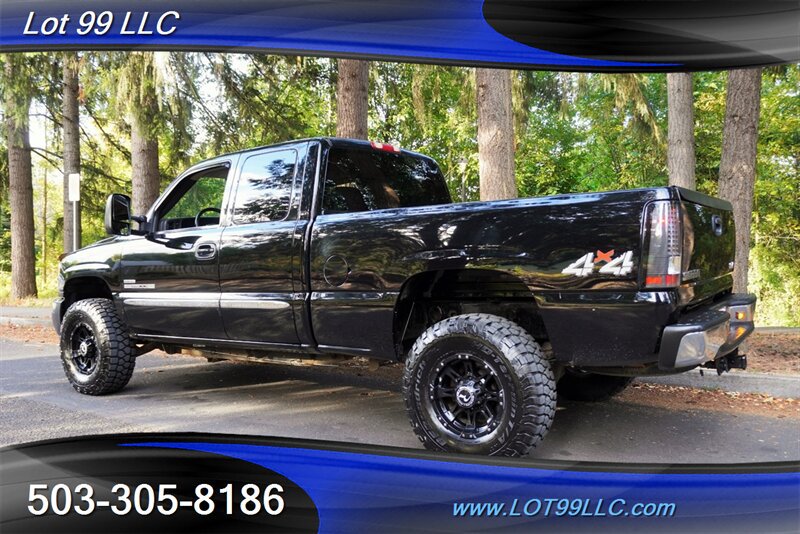 Used 2004 GMC Sierra 2500 SLT w/ Heavy-Duty Power Package AWD/4WD image 11