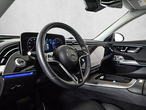 Certified 2025 Mercedes-Benz E 450 4MATIC Sedan w/ Multicontour Seating Package image 10