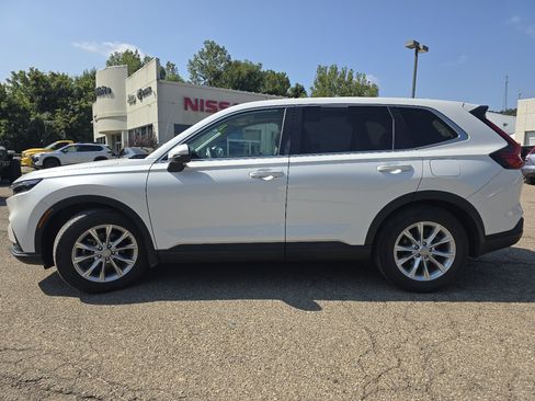 Used 2024 Honda CR-V EX image 15