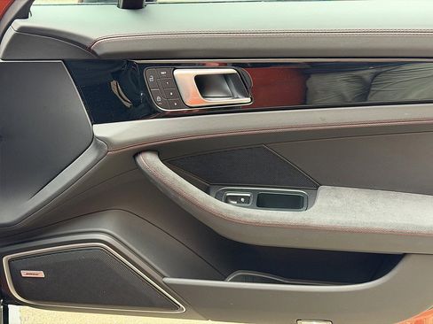 Used 2023 Porsche Panamera GTS image 19