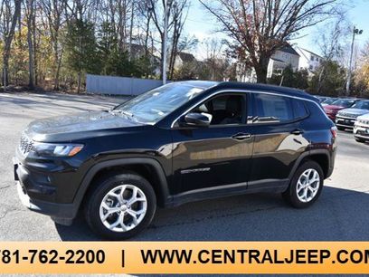 New 2024 Jeep Compass Latitude w/ Convenience Group