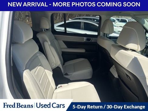 Certified 2025 Hyundai Santa Fe Calligraphy image 11