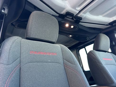 Used 2024 Jeep Wrangler Unlimited Rubicon image 20