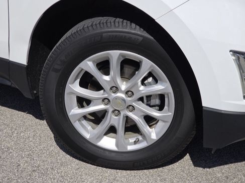 Used 2018 Chevrolet Equinox LT AWD/4WD image 6
