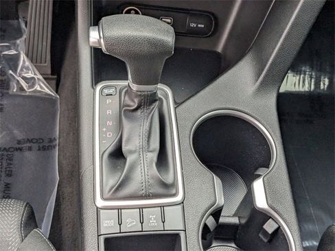 Used 2020 Kia Sportage LX image 23