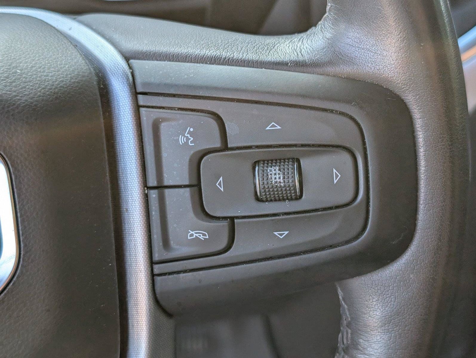 Used 2021 GMC Sierra 1500 SLT w/ SLT Premium Plus Package AWD/4WD image 29