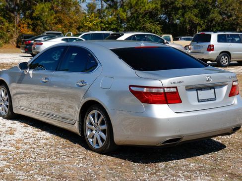 Used 2008 Lexus LS 460 4.6L V8 4DR SUV image 5