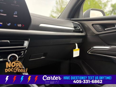 New 2026 Chevrolet Traverse LT w/ Sun and Wheel Package FWD image 37