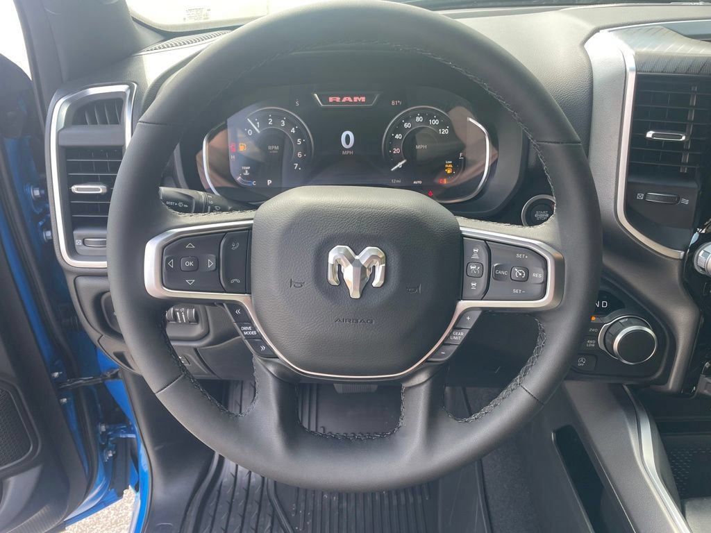 New 2026 RAM 1500 Big Horn AWD/4WD image 13