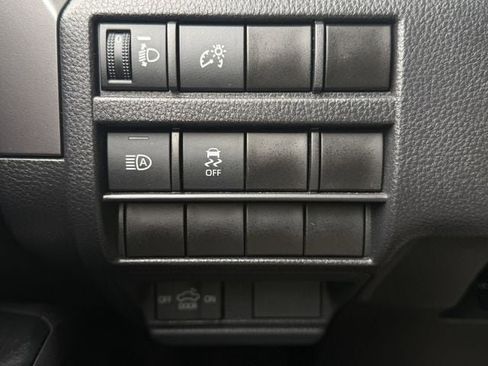 Certified 2025 Toyota Tacoma SR5 image 22