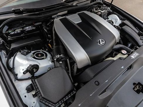Used 2018 Lexus IS 300 F Sport w/ F Sport Package AWD/4WD image 84