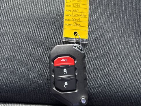 Used 2025 Jeep Wrangler Sport image 15