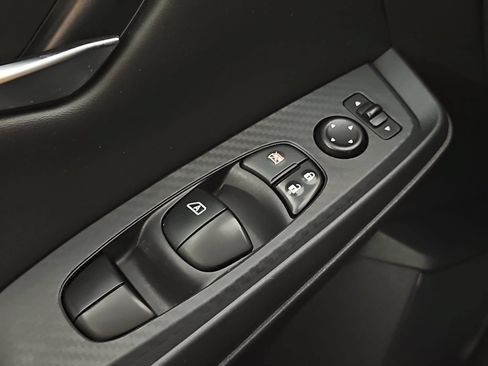 Used 2020 Nissan Sentra SV FWD image 26