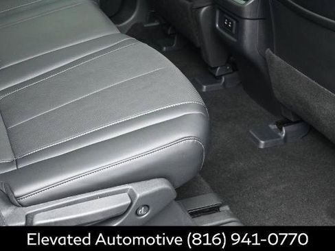 Certified 2026 INFINITI QX60 Luxe w/ Cargo Package AWD/4WD image 9