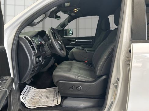 Used 2025 RAM 1500 Big Horn AWD/4WD image 9