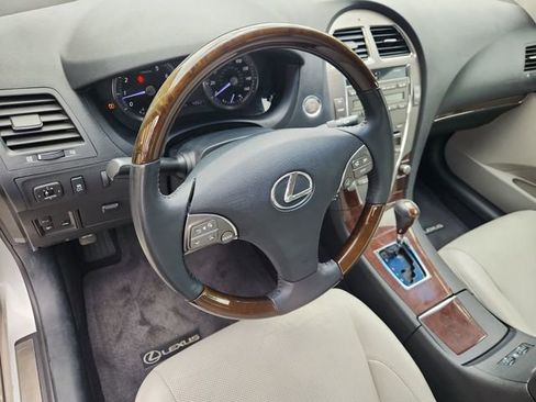 Used 2011 Lexus ES 350 image 10