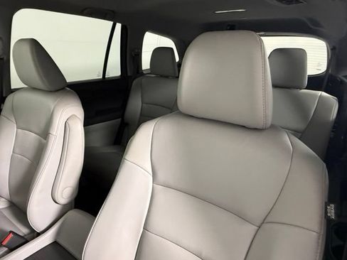 Used 2018 Honda Pilot EX-L image 31