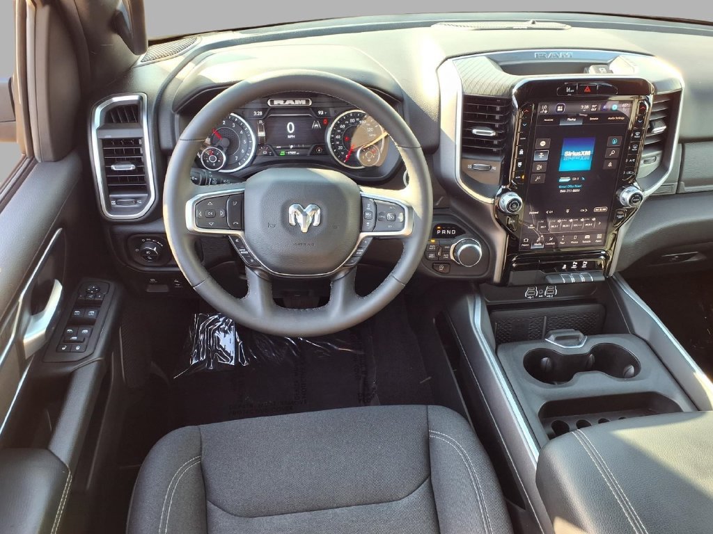 Used 2026 RAM 1500 Big Horn AWD/4WD image 4