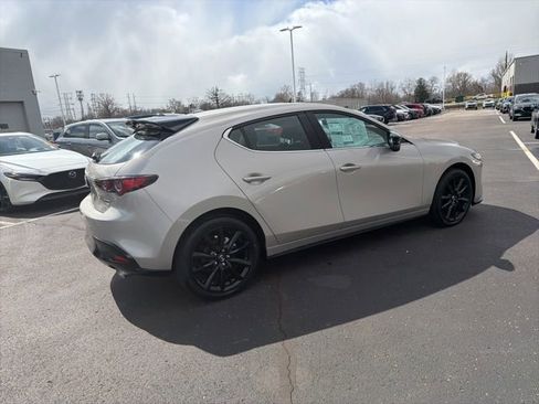 New 2026 MAZDA MAZDA3 Hatchback w/Premium Plus Pkg image 6