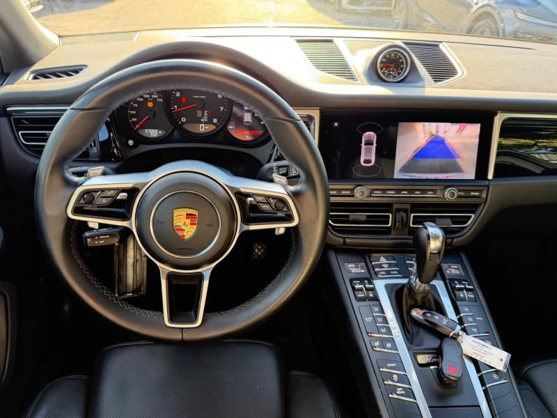 Used 2020 Porsche Macan AWD/4WD image 19
