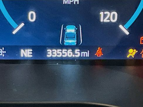 Used 2023 Ford F150 Lariat image 12