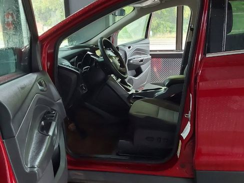 Used 2014 Ford Escape SE w/ Equipment Group 201A FWD image 16