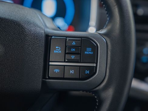 Certified 2023 Ford F150 Lariat w/ Equipment Group 502A High image 34