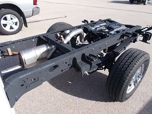 Used 2024 Ford F350 XL w/ Snow Plow Prep Package AWD/4WD image 40
