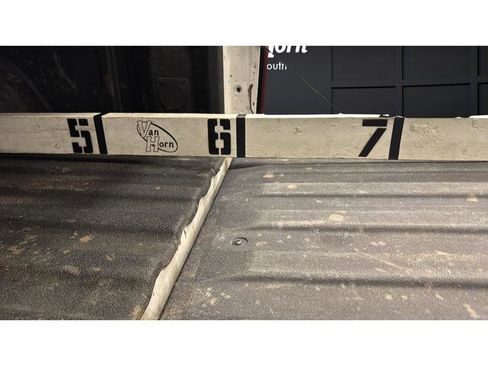 Used 2023 Chevrolet Silverado 1500 LT image 31