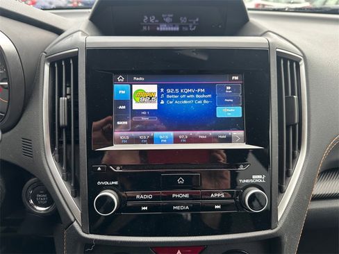 Used 2021 Subaru Crosstrek 2.0i Premium w/ Moonroof Package image 21