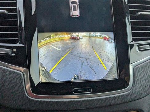 Used 2023 Volvo XC90 T8 Plus AWD/4WD image 10