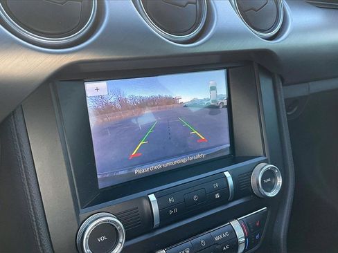 Used 2022 Ford Mustang GT Premium w/ Equipment Group 401A image 16