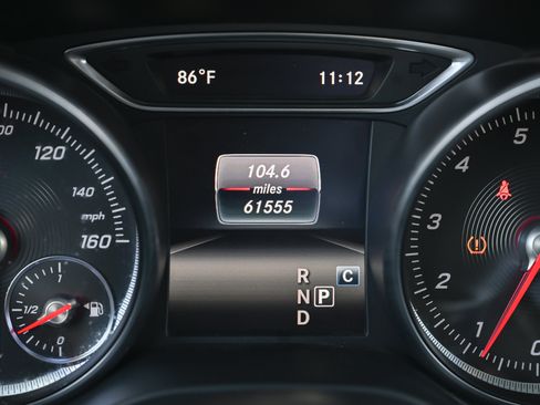 Used 2019 Mercedes-Benz CLA 250 image 27